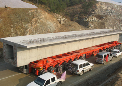龍派輪胎式運(yùn)梁車 龍派輪胎式運(yùn)梁車